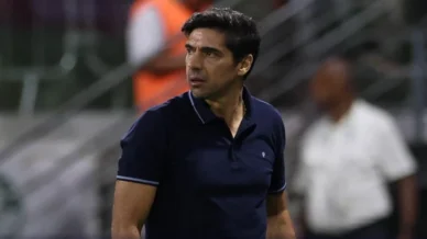 Abel Ferreira pega suspensão de oito jogos no Brasileirão; entenda