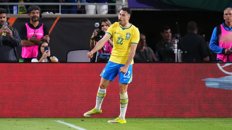 Jogador da Seleção revela sonho de vencer a Libertadores pelo Corinthians