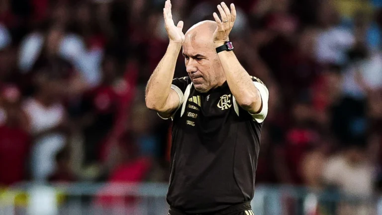 Jardim revela estratégia do Flamengo e rasga elogios a Pedro