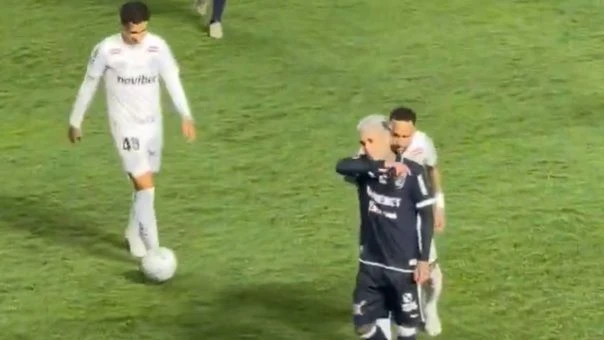 Confira leitura labial de Neymar em Santos x Remo: “Não me toque”