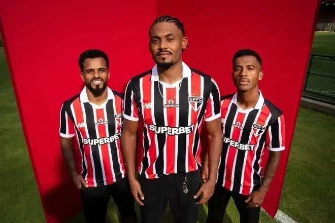 São Paulo lança segundo uniforme para 2026; veja fotos e valores