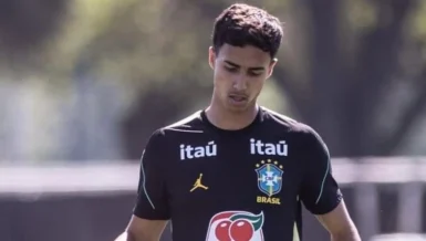 Vitor Reis reage à lesão de Militão e vê chances de ir à Copa aumentarem