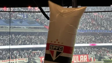 Ex-dirigentes Douglas Schwartzmann e Mara Casares são expulsos do São Paulo