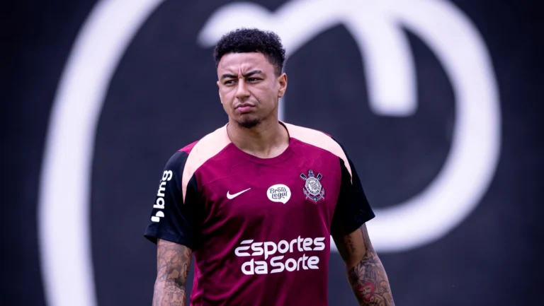 Lingard titular: veja provável escalação do Corinthians contra o Inter