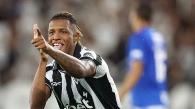 Escalação do Botafogo: Danilo e Barboza retornam ao time contra o Vasco