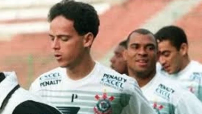 Fernando Diniz já foi campeão e lutou contra queda no Corinthians; relembre