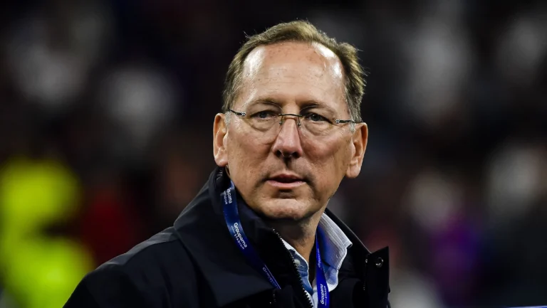 Botafogo se manifesta sobre afastamento de Textor e indica diretor interino