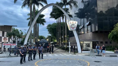 MP denuncia ex-dirigentes do Corinthians e pede ressarcimento milionário