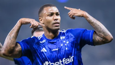 Volante cortado pelo Cruzeiro custou R$ 40 milhões e fez só um jogo em 2026