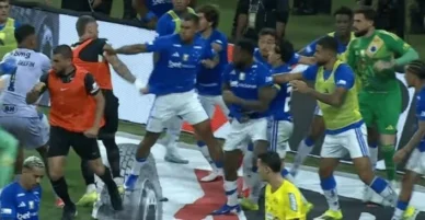 Cruzeiro e Atlético-MG duelam em primeiro clássico após pancadaria
