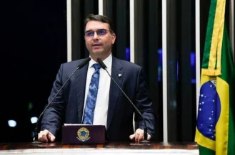 Datafolha: 88% dos eleitores de Flávio apoiam candidatura após 