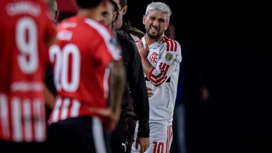 Médico do Flamengo abre o jogo sobre chances de Arrascaeta perder Copa