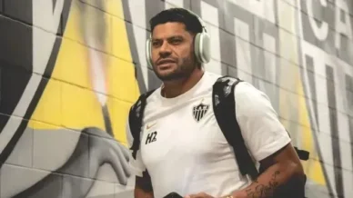 Atlético-MG anuncia rescisão com Hulk e festa de despedida
