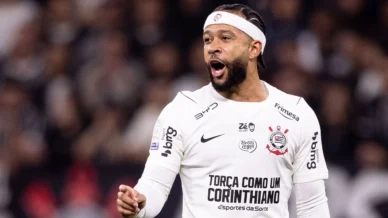 Corinthians avança por renovação de Memphis e se anima com acerto pré-Copa