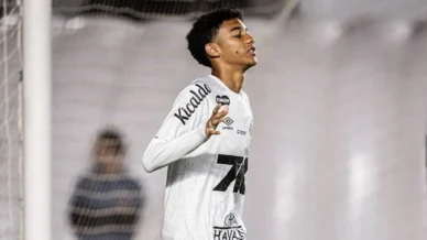 Veja até quando vai o contrato de Robinho Jr. no Santos