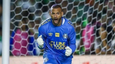 Ancelotti justifica convocação surpresa de Weverton: 