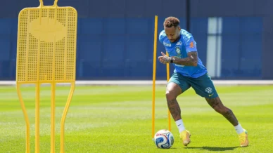 Seleção: Neymar treina novamente, mas não deve ser titular contra Escócia