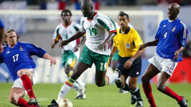França x Senegal: relembre a zebra que chocou a Copa do Mundo de 2002