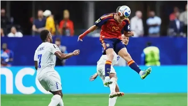 Jornais espanhóis detonam estreia da Espanha na Copa do Mundo: “Desastre”