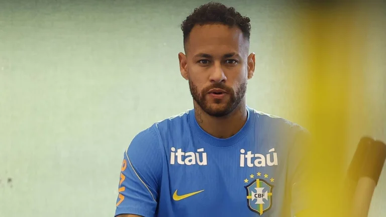 Neymar vai às redes e se pronuncia antes de estreia do Brasil na Copa