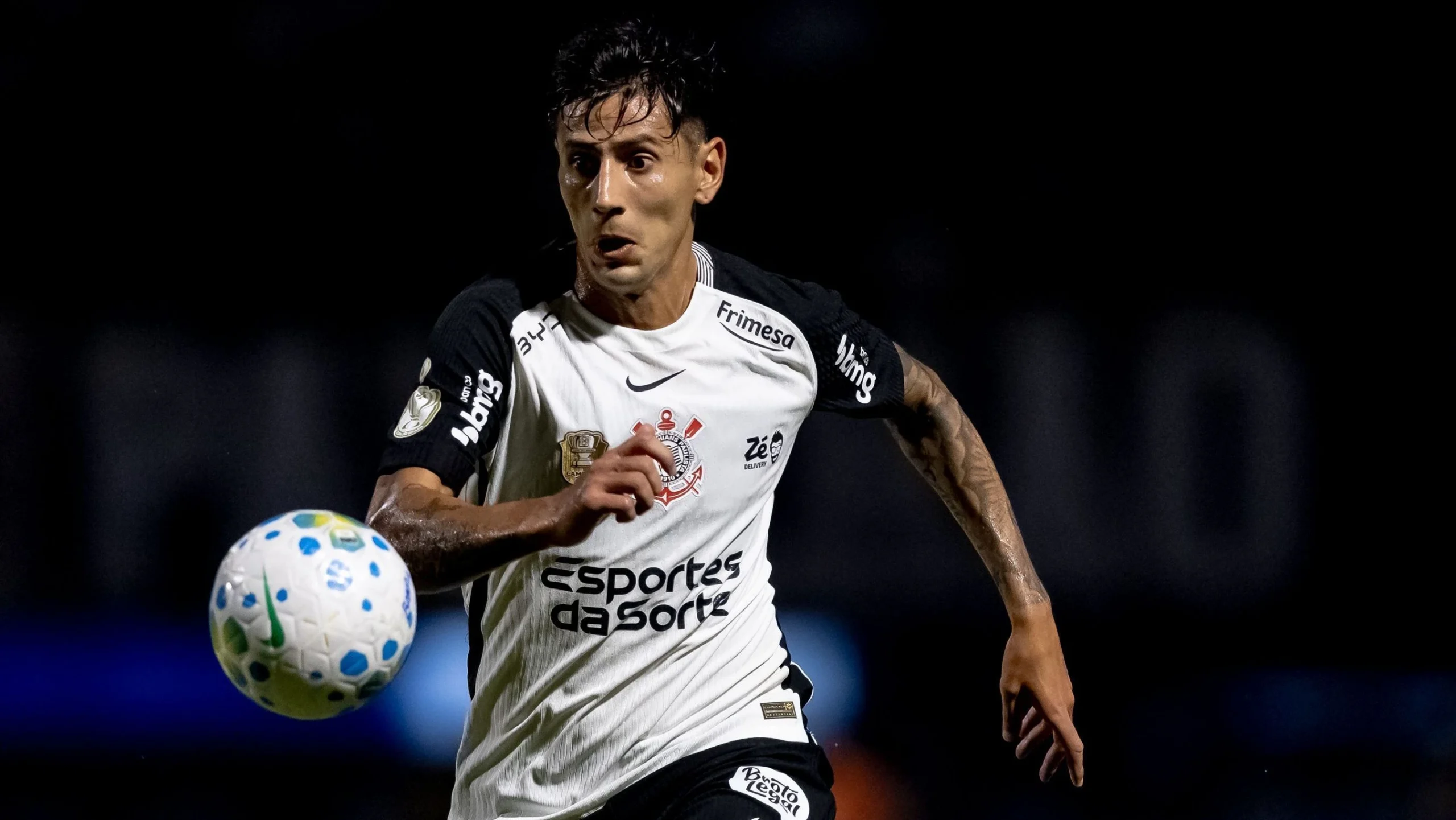 Golaço? Falha? Angileri marca primeiro gol com a camisa do Corinthians