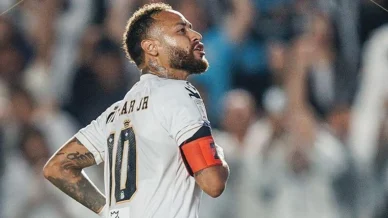 Santos perde Neymar para duelo contra o Athletico-PR após terceiro amarelo