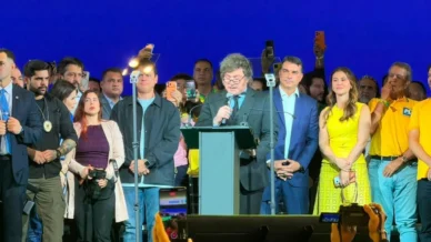 Milei critica socialismo e defende liberdade em convenção do PL