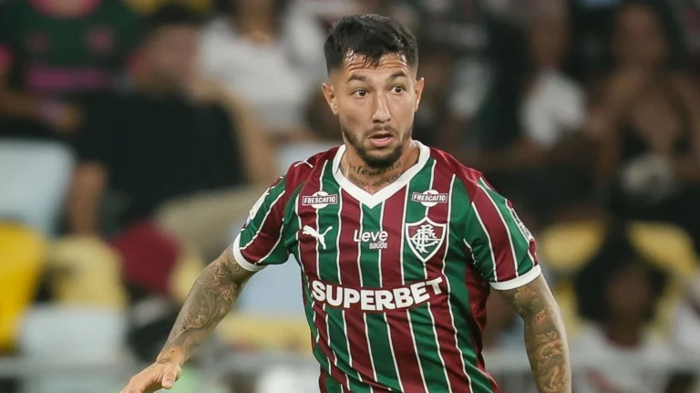 Zubeldía defende Lucho Acosta em investigação por manipulação