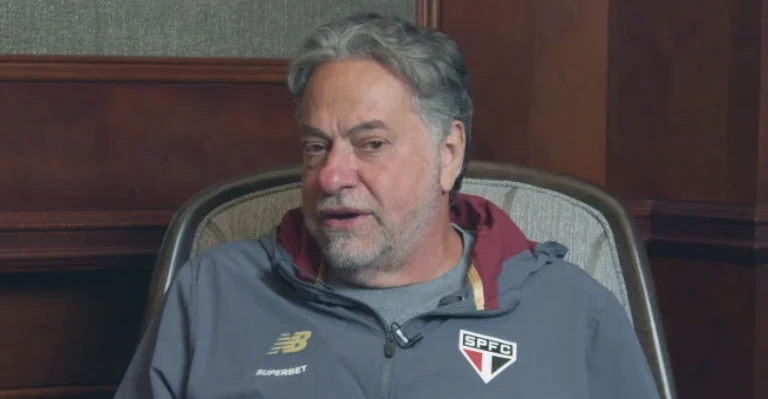 Julio Casares renuncia a cargos e anuncia desligamento total do São Paulo