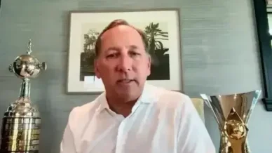 John Textor revela bastidores dos transfer bans sofridos pelo Botafogo