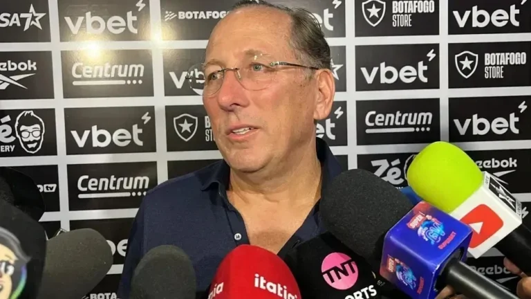 “Botafogo terá período assustador”, prevê John Textor