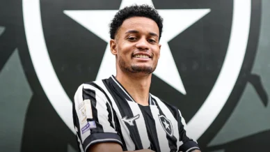 Botafogo anuncia pacotão de reforços para sequência da temporada; veja