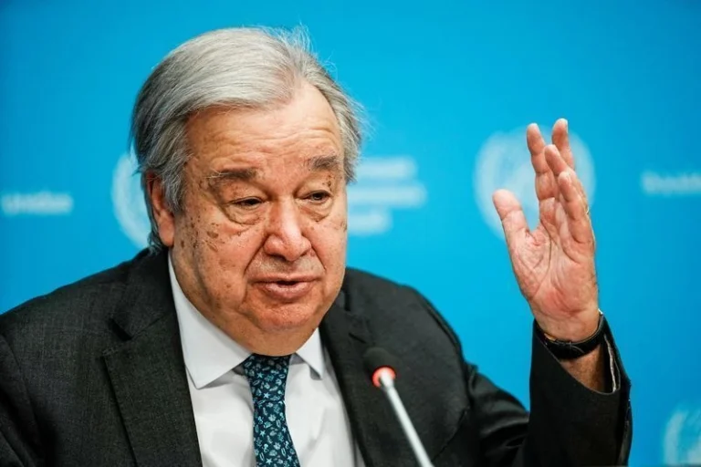 Chefe da ONU pede desescalada no Irã e liberação do Estreito de Ormuz