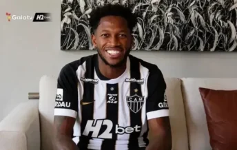 Fred relata insistência de colegas para acerto com Atlético-MG