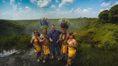 Flávio visita produção indígena no MT e propõe criar fundo de apoio