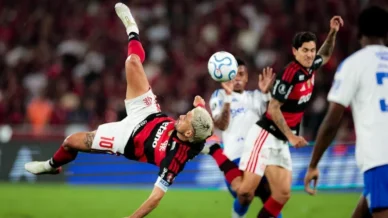 Decisivo pelo Flamengo, Arrascaeta manda recado ao Cruzeiro após vitória