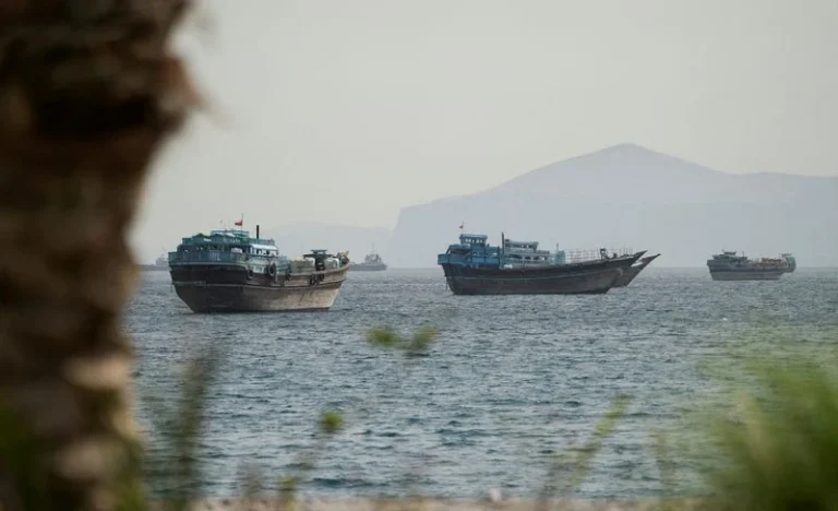 Após seis meses de guerra, China segue resistindo o impacto de Ormuz