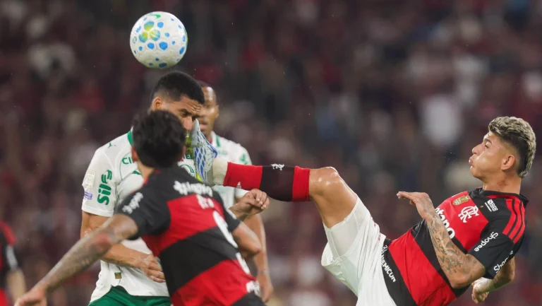 Liderança do Brasileirão pode mudar após 19 rodadas; entenda cenários