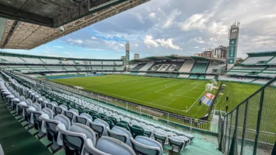 Coritiba x Athletico-PR: horário e onde assistir ao jogo do Brasileirão
