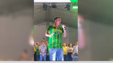 Flávio Bolsonaro diz que vai proteger STF de 