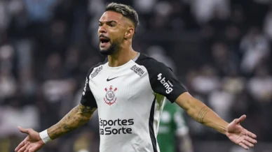 Raniele recebe gancho da Conmebol e desfalca Corinthians contra Estudiantes