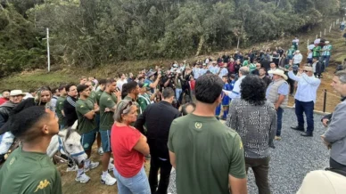 Chapecoense visita local da tragédia ocorrida há dez anos na Colômbia