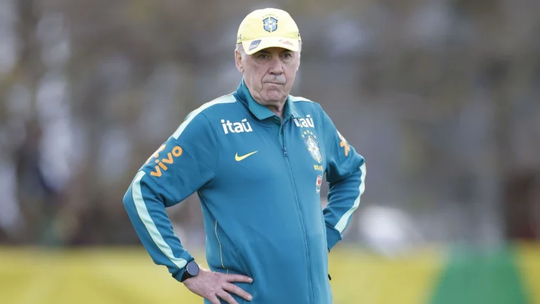 “Pode ser que hoje os 26 não sejam os melhores”, diz Ancelotti sobre elenco