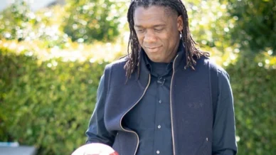 Seedorf, anunciado no Corinthians, tem números preocupantes como treinador