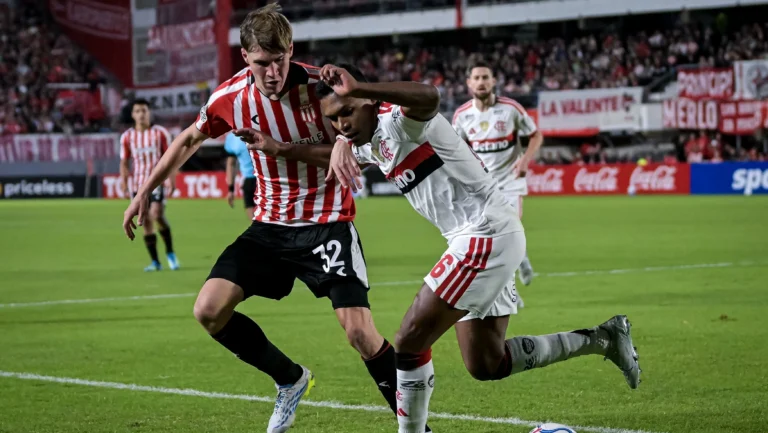 Estudiantes x Flamengo: escalações e onde assistir à semi da Libertadores