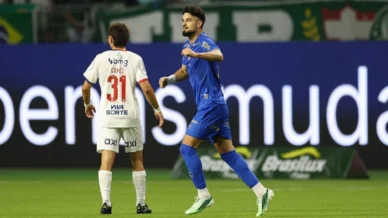 Flamengo tropeça e chances de título do Palmeiras aumentam; veja números