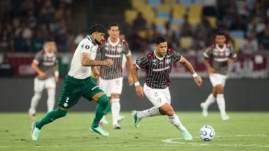 Felipe Melo vê Fluminense 