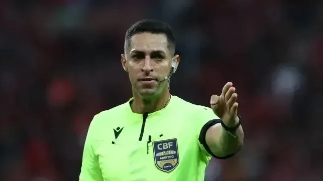 CBF admite erro de árbitro em lance decisivo no GreNal pelo Brasileirão