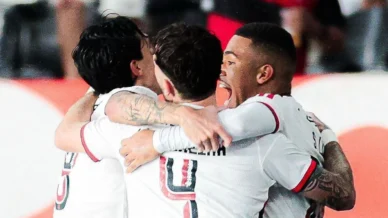 Vasco 1 x 4 Flamengo: veja os melhores momentos pelo Brasileirão